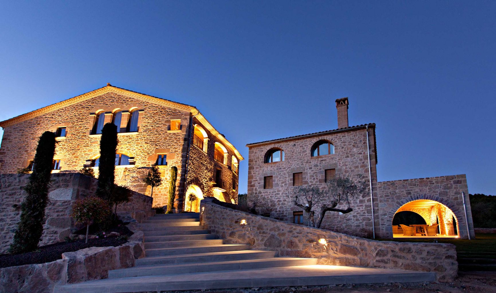 Casa rural con chimenea y piscina en Solsona - Cataluña